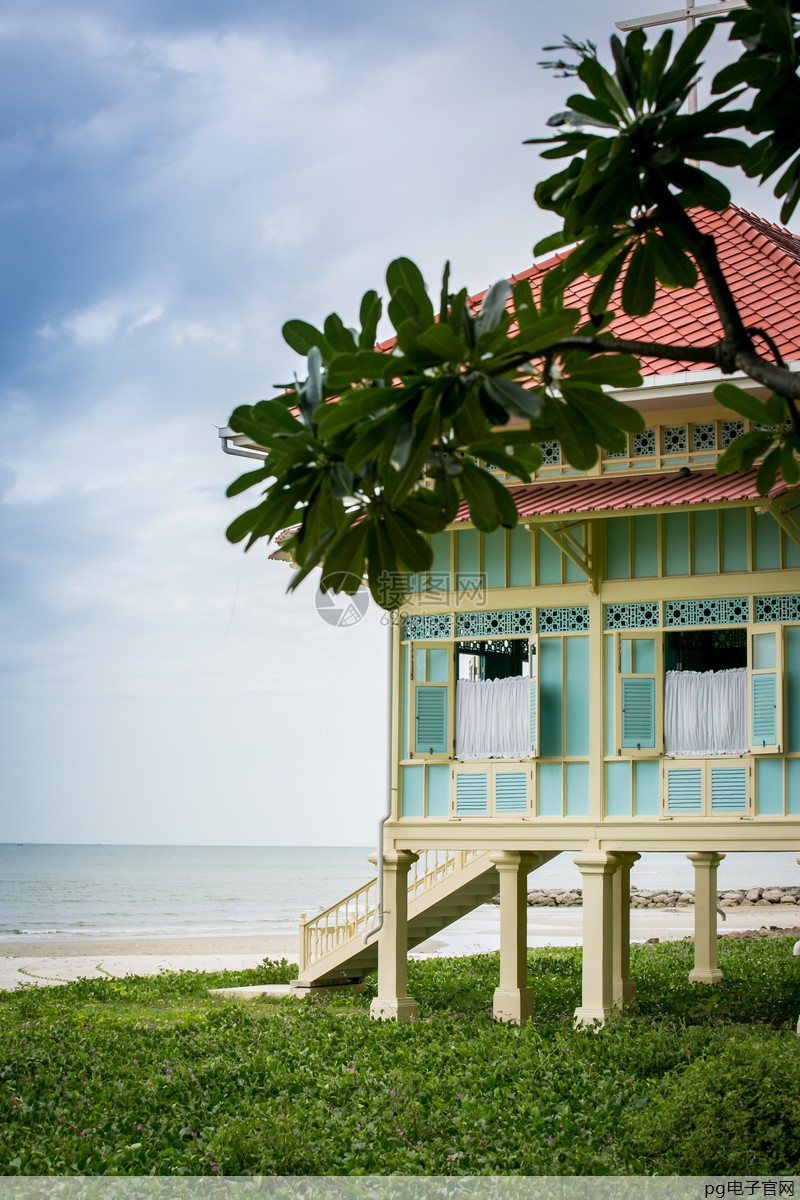 pg电子官方网站：帽子定制厂家电话(帽子定制工厂)