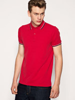 pg电子网职场型男多尝试polo衫有质感提品位尽显型男魅力