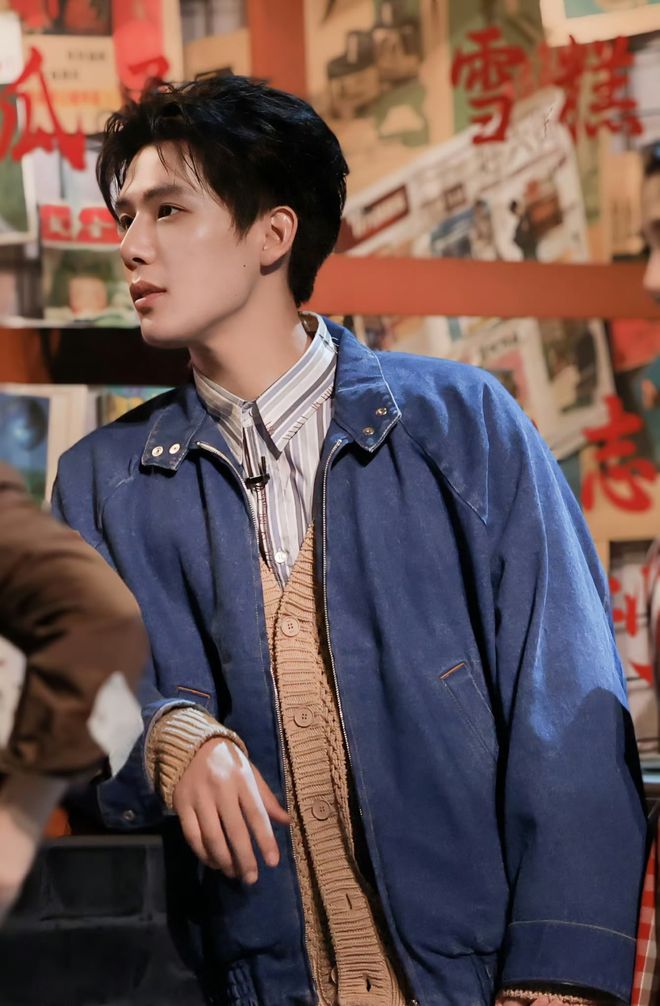 pg电子官方网站刘雯宋佳杨幂都示范了现在穿得像农民才时髦！