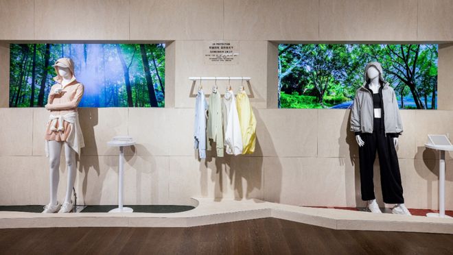 pg电子网中国消费者春夏必备优衣库的防晒衣已经进化成全能单品